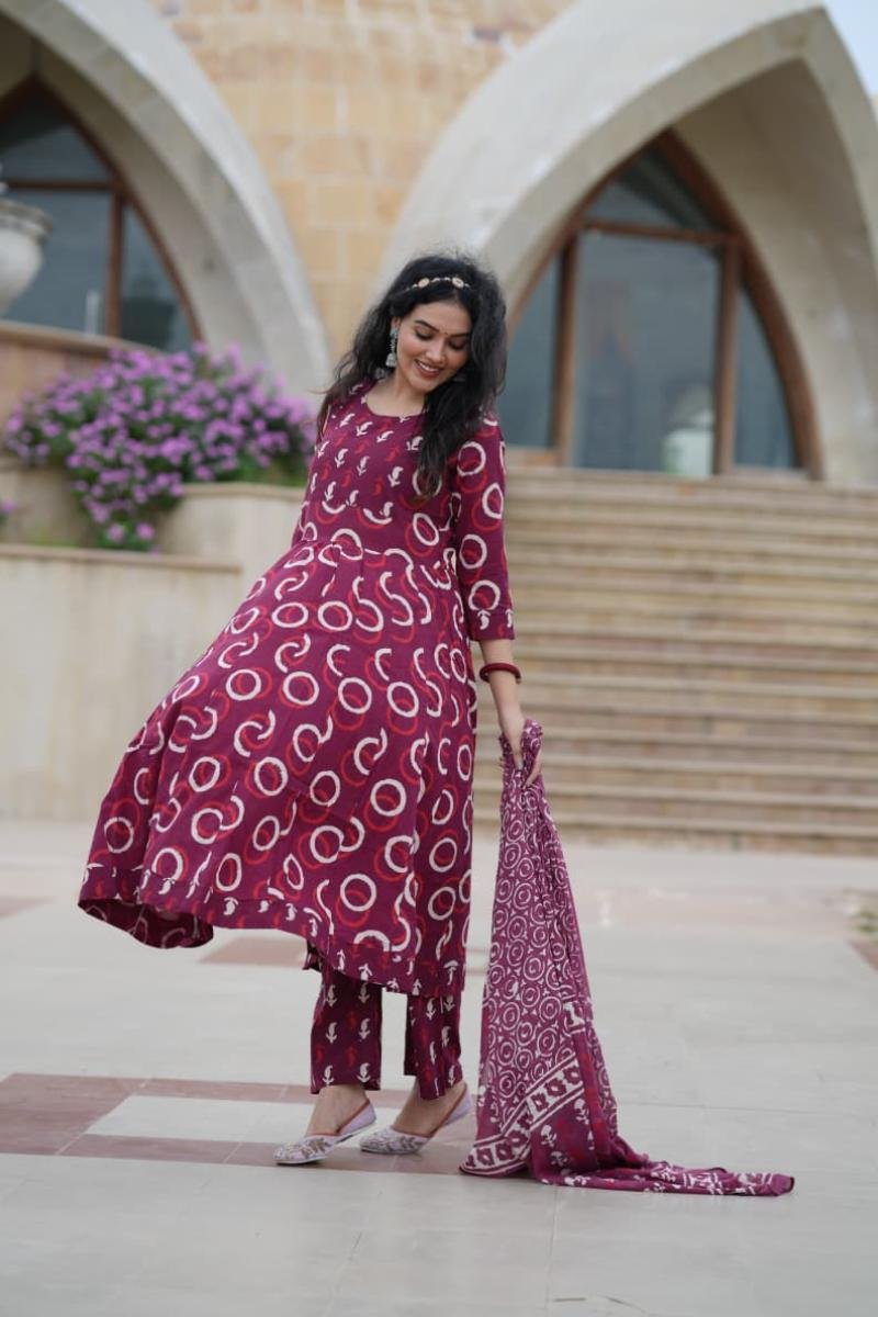 Anrkali Cotton Suits - Traditional style
