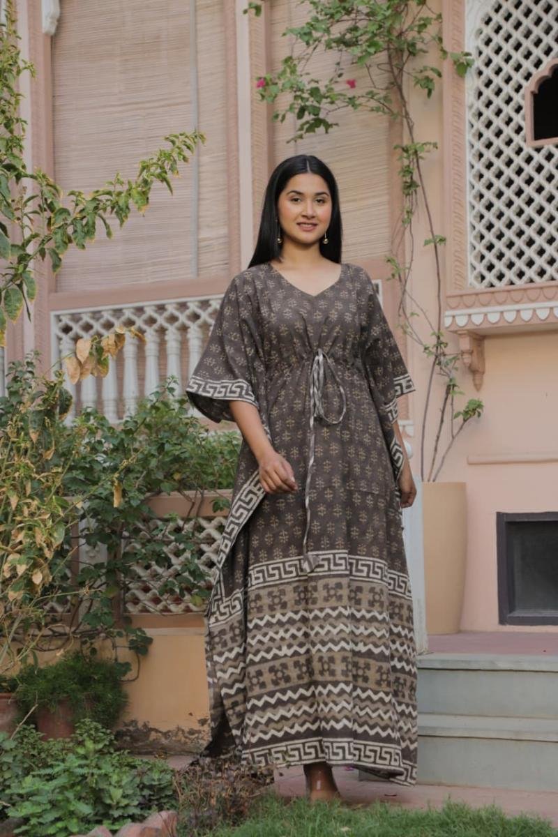 Long Kaftans - Relaxed elegant wear